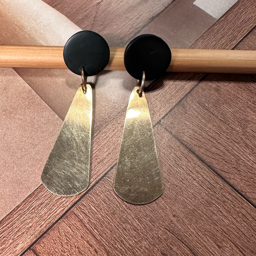 Elegant Black and Gold Earrings